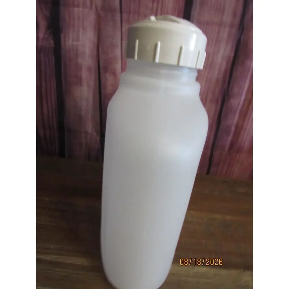 VTG Igloo SoftMate Flip & Sip Water Bottle Insulated Carrier Multicolor Set Y2K